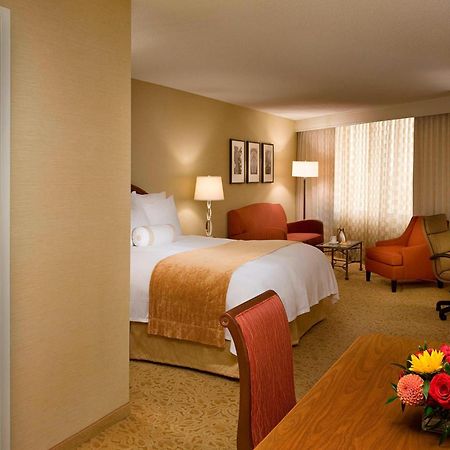Toronto Airport Marriott Hotel Exteriör bild